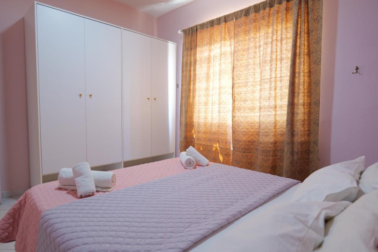Eden Hotel Саранда Экстерьер фото